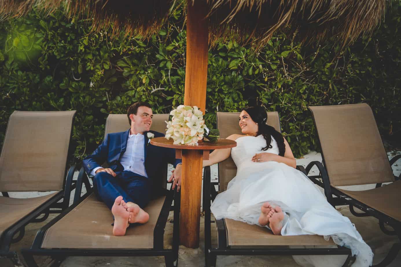 bride and groom in Cancun