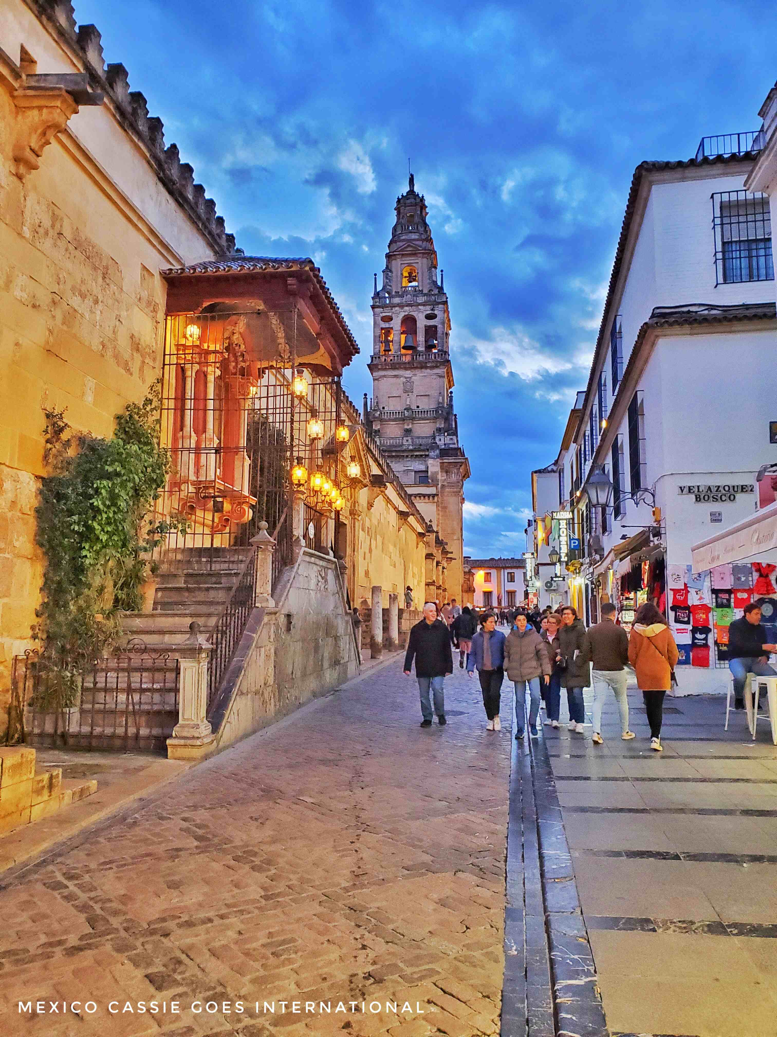 pedestrianised road next to mezquita on a winter's dusk evening