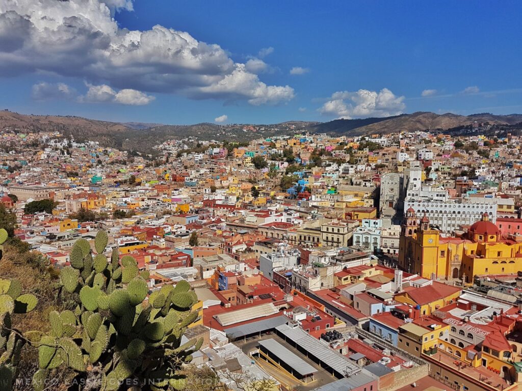 view over the colourful city of Guanajuato