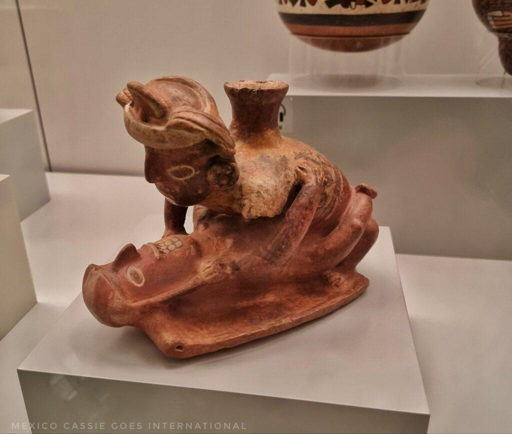 pre-hispanic sculpture of 2 people having sex